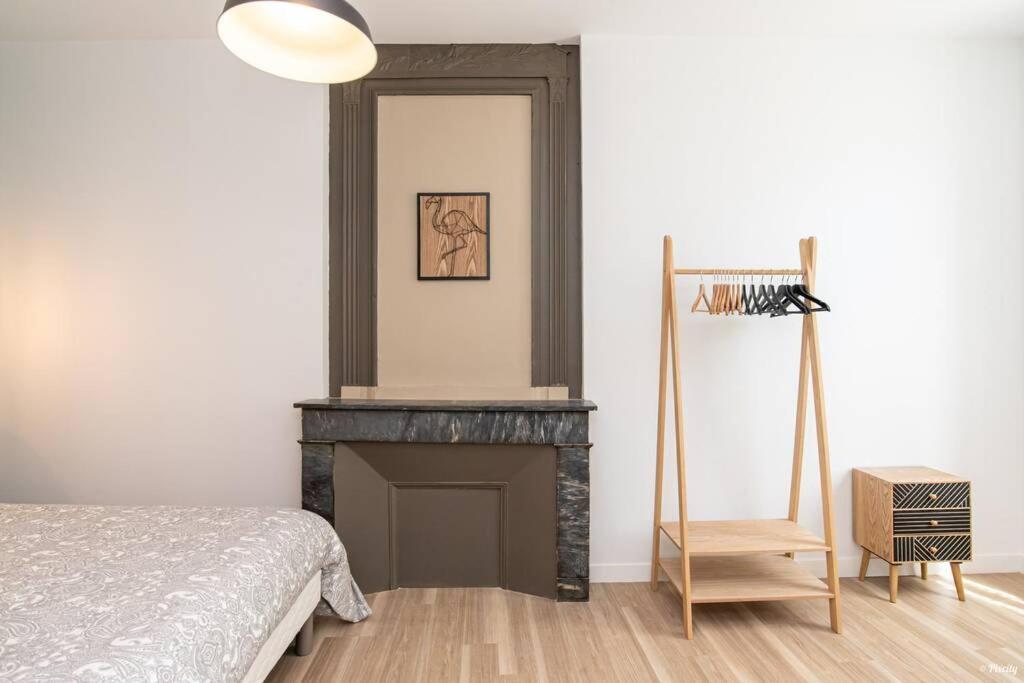 Le Dandy - T2 Centre Historique Apartment อาฌ็อง ภายนอก รูปภาพ